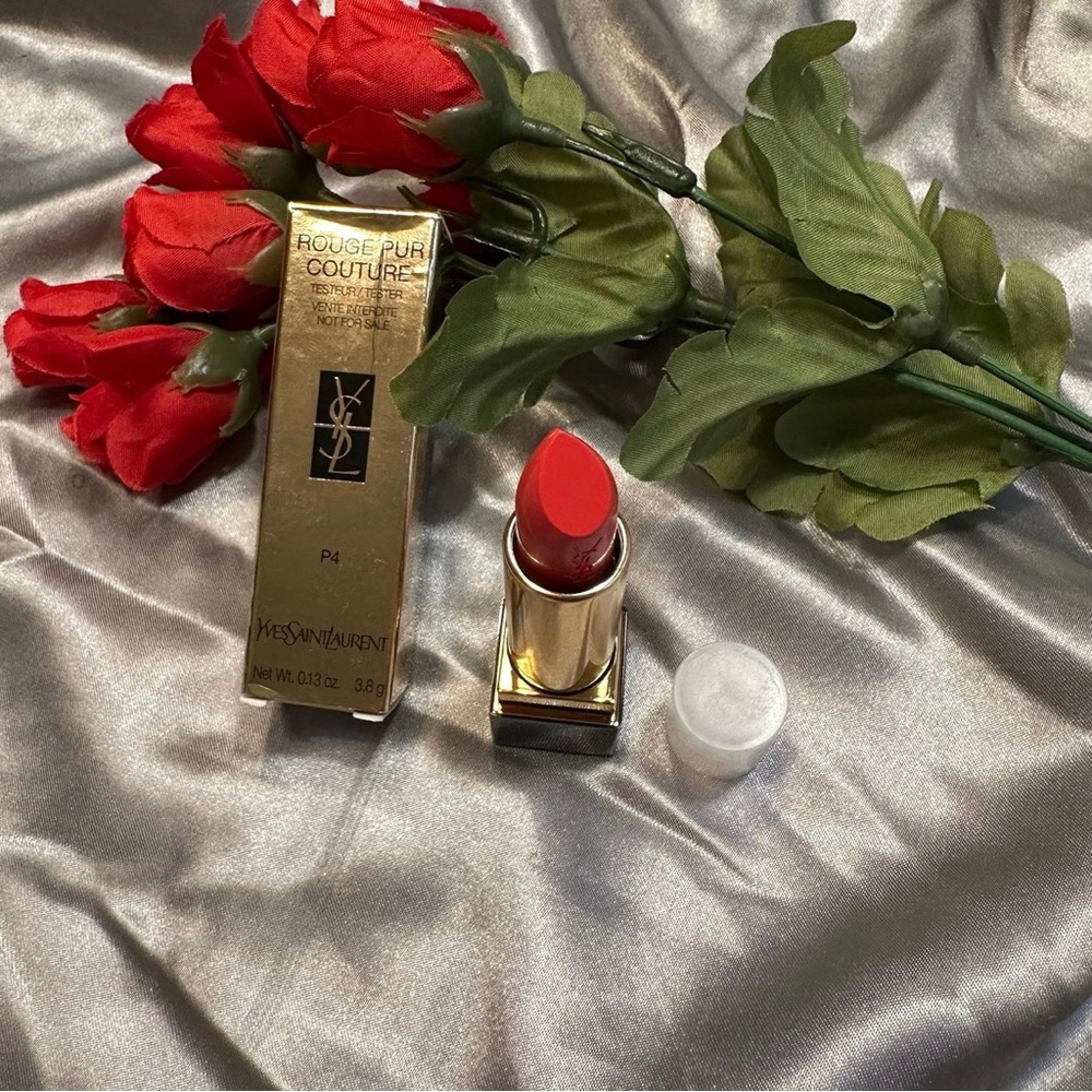 🌹Yves Saint Laurent Rouge Pur Couture Lipstick - Bright Chic Coral - P4